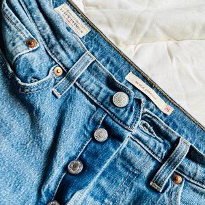 Levi's Wedgie Straight Jeans sz 27 Light / Christina Wash